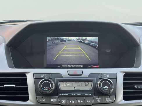 Used 2015 Honda Odyssey EX-L image 33
