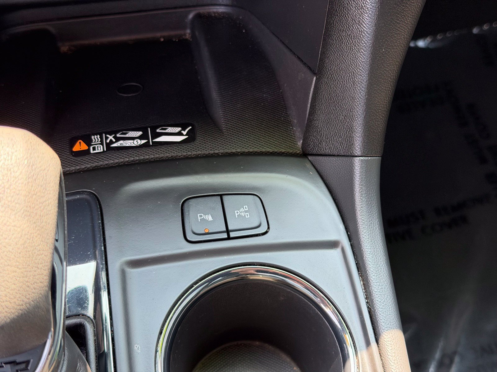 Used 2024 Chevrolet Equinox Premier FWD image 26
