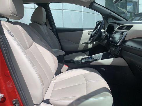 Used 2018 Nissan Leaf SL w/ SL Technology Package image 13