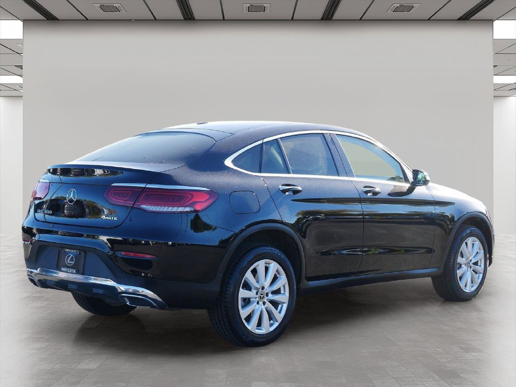 Used 2020 Mercedes-Benz GLC 300 4MATIC Coupe image 6