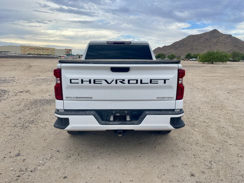 Used 2022 Chevrolet Silverado 1500 Custom RWD image 4