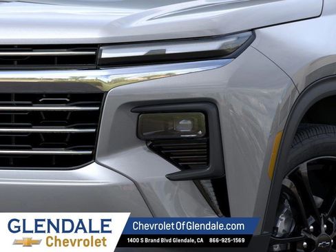 New 2026 Chevrolet Traverse LT w/ LPO, Floor Liner Package FWD image 10