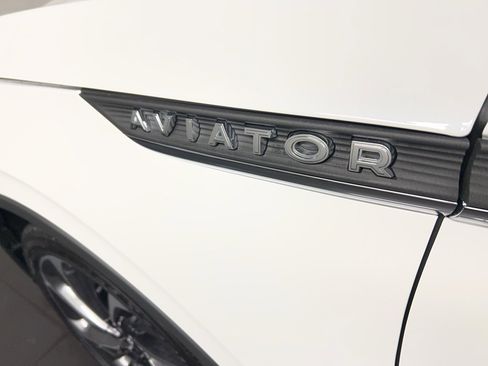 New 2026 Lincoln Aviator Reserve image 40