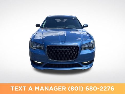 Used 2021 Chrysler 300 Touring L AWD/4WD image 8