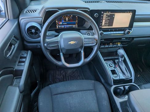 Used 2023 Chevrolet Colorado LT image 25