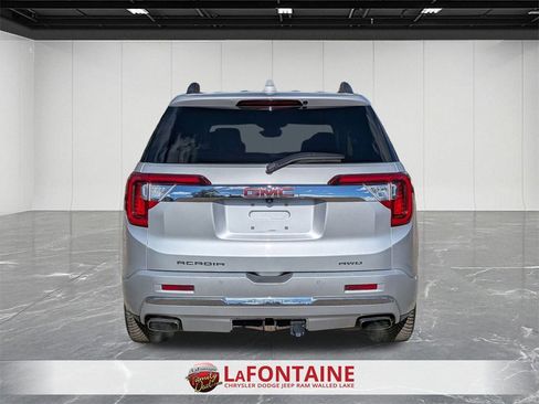 Used 2020 GMC Acadia Denali image 4