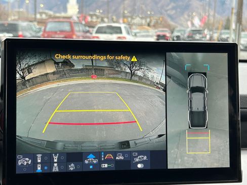 Used 2024 Toyota Tacoma TRD Off-Road image 20