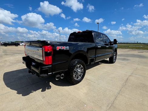 Used 2024 Ford F250 Limited w/ FX4 Off-Road Package image 11