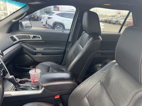 Used 2015 Ford Explorer Sport w/ Equipment Group 401A image 12