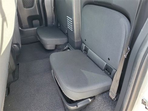 Certified 2024 Nissan Frontier S w/ Technology Package image 25