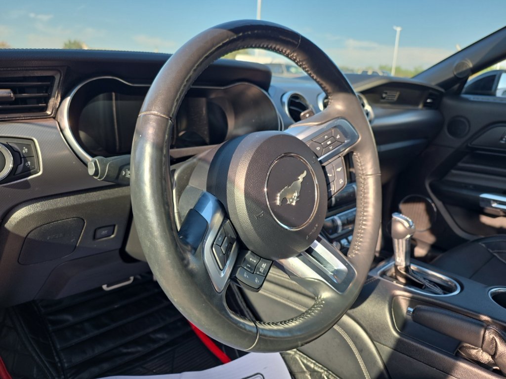 Used 2020 Ford Mustang GT Premium w/ Equipment Group 401A RWD image 9