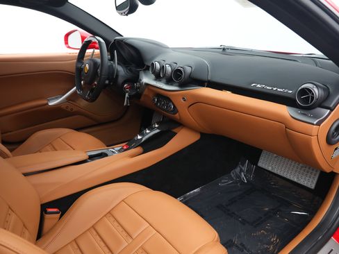 Certified 2014 Ferrari F12 Berlinetta RWD image 19