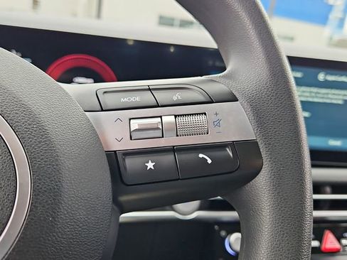 Certified 2025 Hyundai Tucson SEL image 25