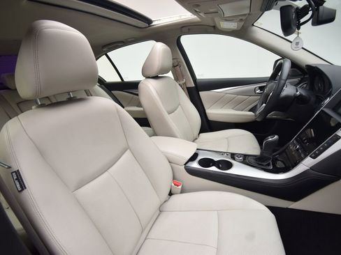 Used 2021 INFINITI Q50 Luxe w/ Seat & Sound Package RWD image 20