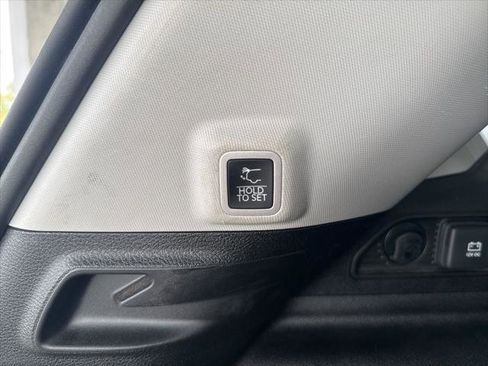 Certified 2024 Jeep Grand Cherokee Limited 4xe image 22