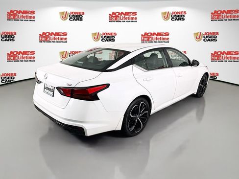 Certified 2024 Nissan Altima 2.5 SR FWD image 15