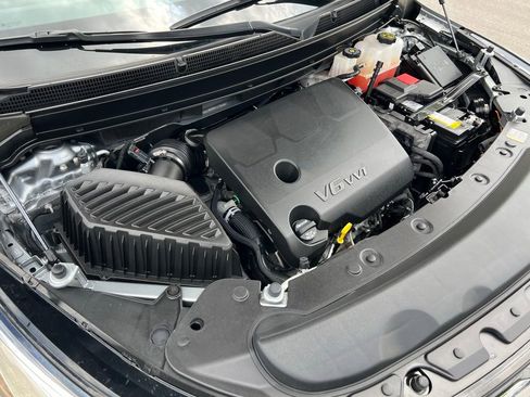 Used 2024 Buick Enclave Premium AWD/4WD image 55