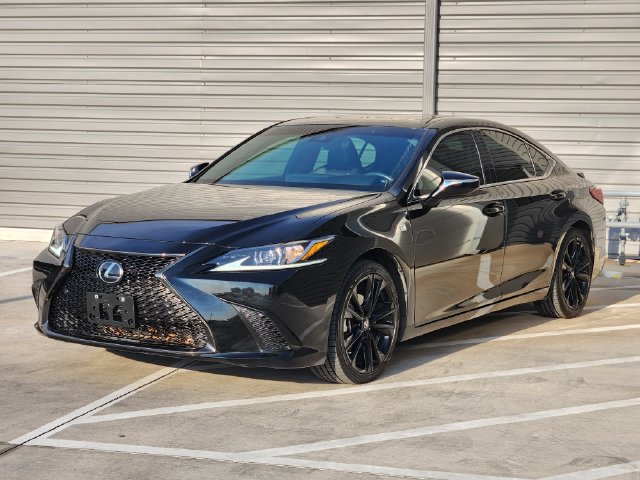 Used 2023 Lexus ES 350 F Sport w/ Accessory Package (Z2) FWD image 4