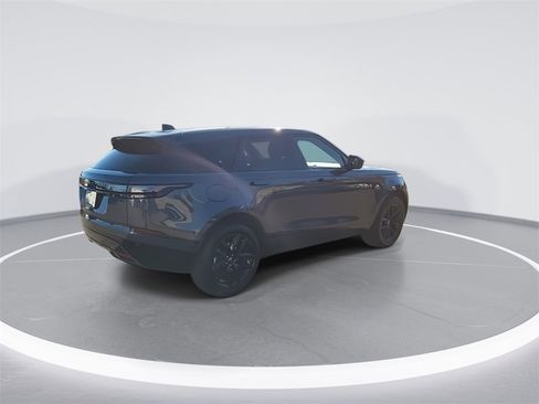 Used 2026 Land Rover Range Rover Velar Dynamic SE image 8