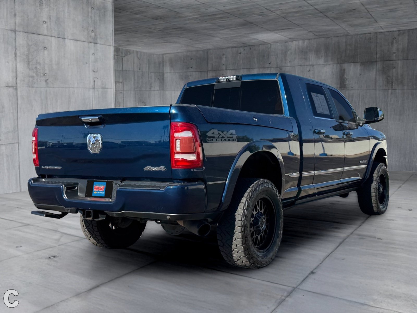 Used 2019 RAM 2500 Limited AWD/4WD image 6
