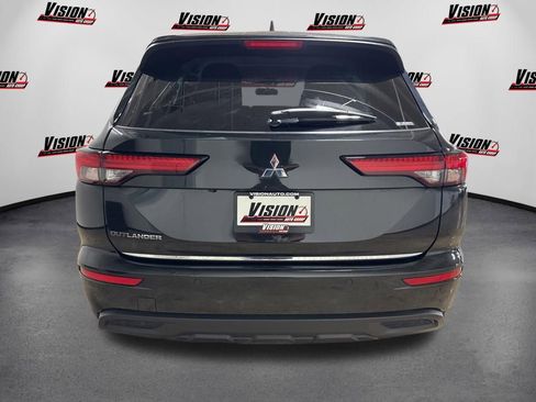 Used 2022 Mitsubishi Outlander ES AWD/4WD image 4