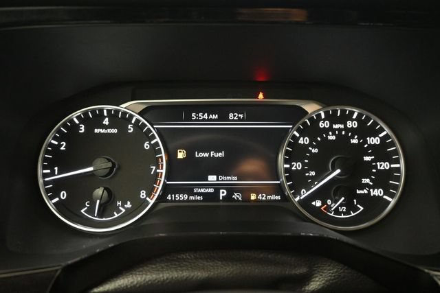 Used 2024 Nissan Pathfinder SV FWD image 21