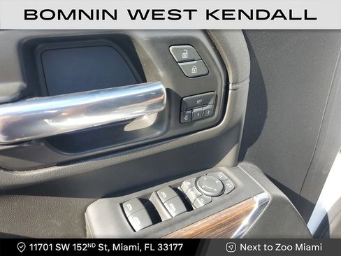 Used 2022 Chevrolet Silverado 3500 High Country w/ Technology Package image 22