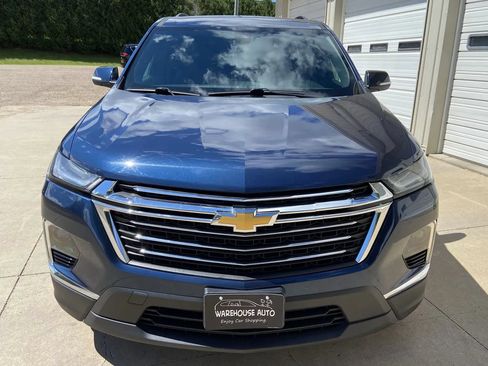 Used 2023 Chevrolet Traverse LT w/ LPO, Floor Liner Package AWD/4WD image 3