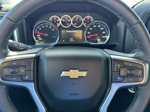 Certified 2021 Chevrolet Silverado 1500 LT RWD image 24