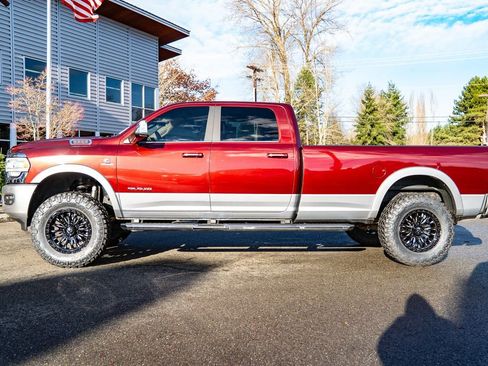 Used 2021 RAM 3500 Laramie image 7