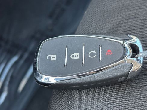 Used 2025 Chevrolet Blazer LT image 22