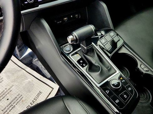 Used 2024 Kia Sportage SX FWD image 17