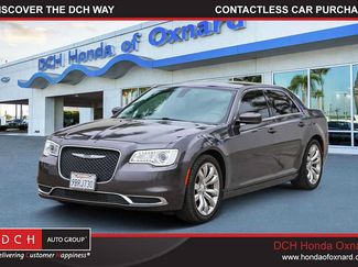 Used 2017 Chrysler 300 Limited RWD video 1