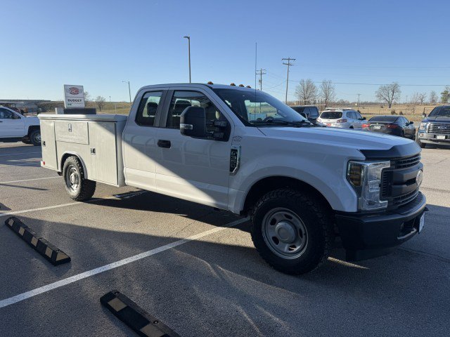 Used 2019 Ford F350 XL w/ Power Equipment Group RWD image 3