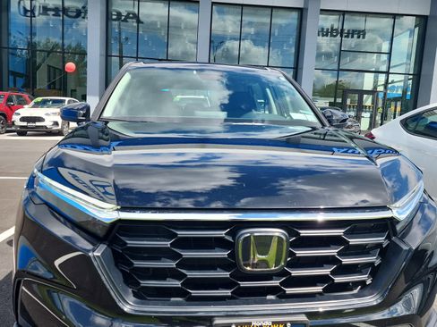 Used 2023 Honda CR-V LX image 7