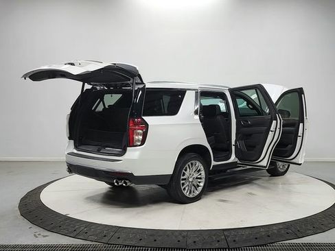 Used 2023 Chevrolet Tahoe High Country w/ Premium Package 2 RWD image 15
