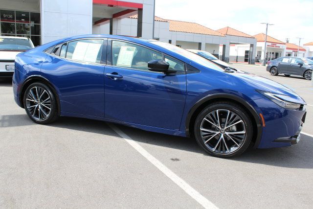 Certified 2023 Toyota Prius XLE FWD image 20