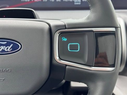 New 2025 Ford Expedition Max Active AWD/4WD image 14