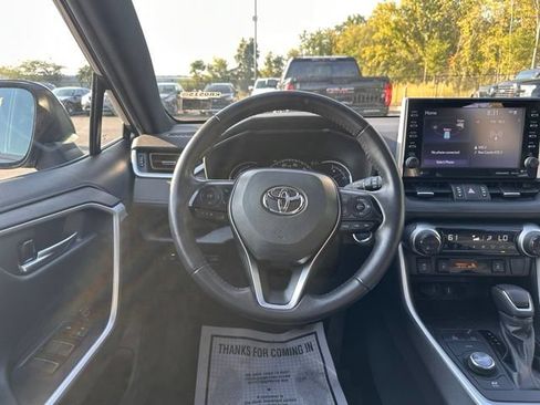 Used 2022 Toyota RAV4 XSE w/ XSE Grade Weather Package AWD/4WD image 20
