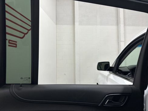 Used 2019 Chevrolet Suburban Premier image 57