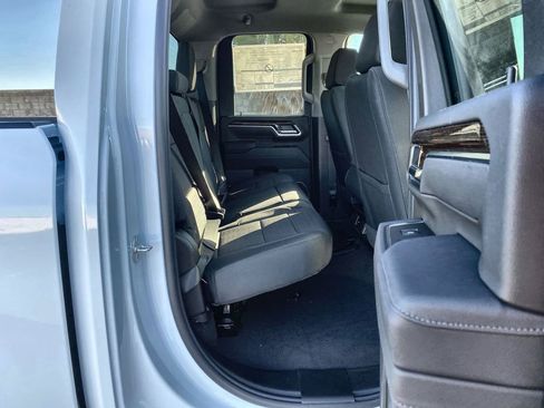 New 2026 GMC Sierra 2500 SLE w/ SLE Convenience Package AWD/4WD image 39