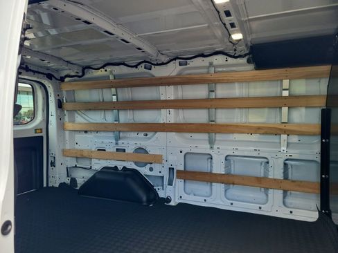 Used 2024 Ford Transit 250 Low Roof w/ Exterior Upgrade Package RWD image 19