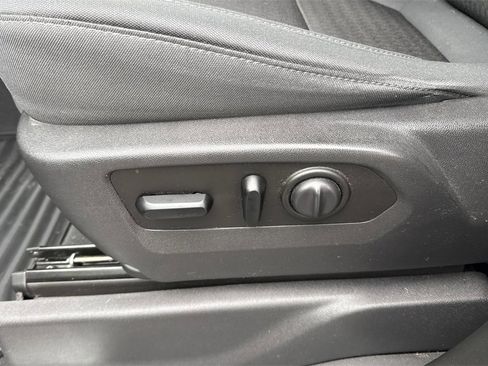 Used 2019 Chevrolet Silverado 1500 RST w/ All-Star Edition image 18