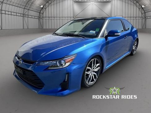 Used 2014 Scion tC FWD image 18