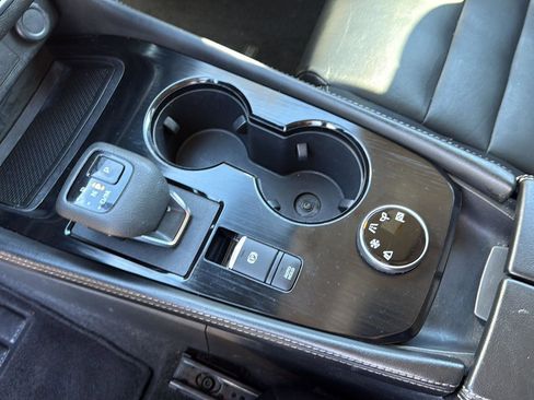 Used 2023 Nissan Rogue SL w/ SL Premium Package image 25