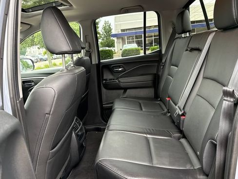 Used 2023 Honda Ridgeline RTL-E image 32