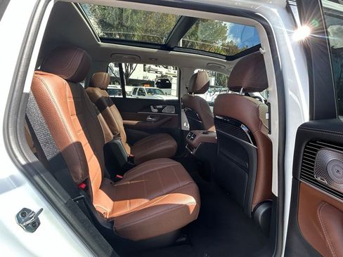 Used 2024 Mercedes-Benz GLS 580 4MATIC w/ Warmth & Comfort Package image 42