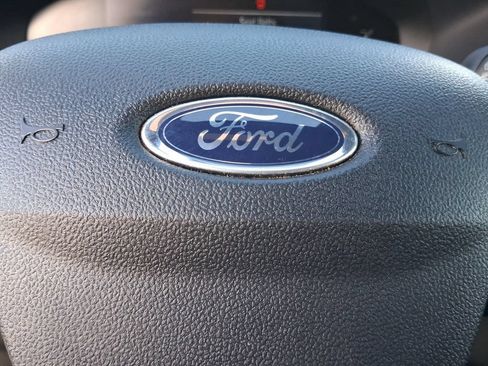 Used 2025 Ford Escape ST-Line FWD image 5
