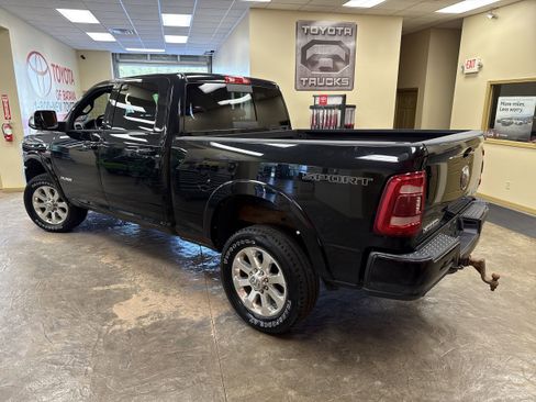 Used 2020 RAM 2500 Laramie image 10