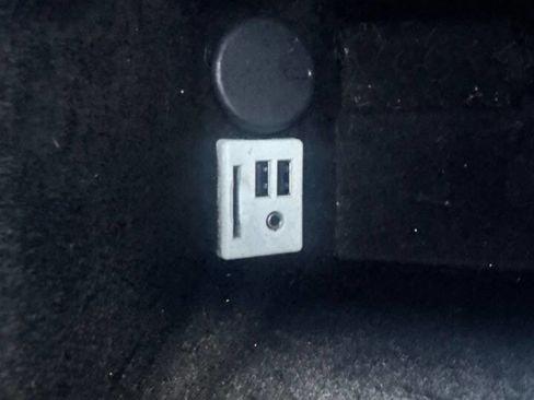 Used 2014 Cadillac SRX Luxury w/ Driver Awareness Package image 46